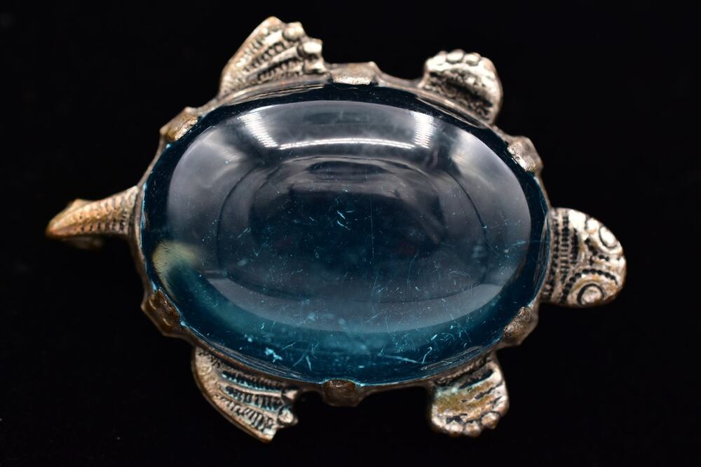 Vintage Cabochon Turtle Pin Brooch Blue Jelly Bezel Silver Tone 1950s BinBP
